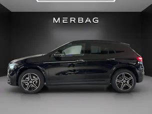MERCEDES-BENZ GLA 200 Night Star
