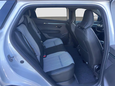 MITSUBISHI ECLIPSE CROSS 17