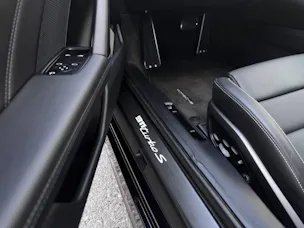 PORSCHE 911 Turbo S