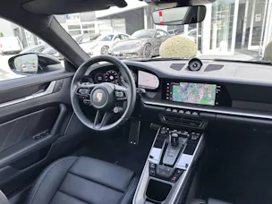 PORSCHE 911 Turbo S
