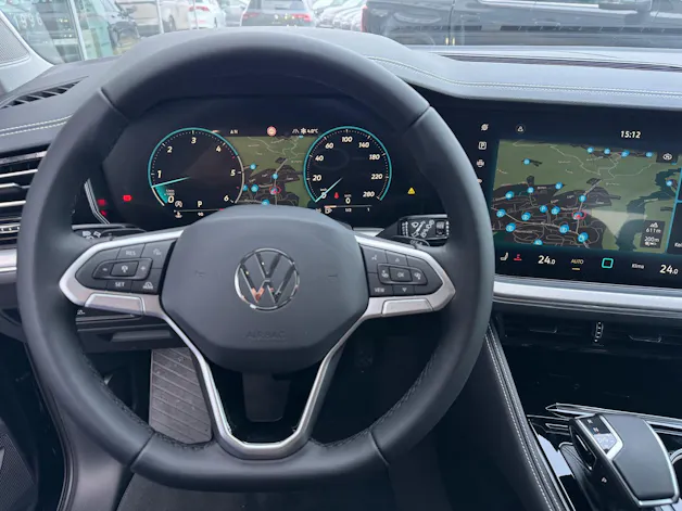 VW Touareg 3.0 TDI Basic Tiptronic