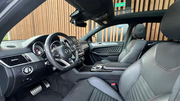 MERCEDES-BENZ GLE COUPÉ 43 AMG 4MATIC BLACK 9G-TRONIC l 367 PS