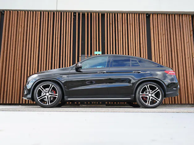 MERCEDES-BENZ GLE COUPÉ 43 AMG 4MATIC BLACK 9G-TRONIC l 367 PS