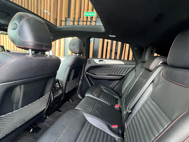 MERCEDES-BENZ GLE COUPÉ 43 AMG 4MATIC BLACK 9G-TRONIC l 367 PS