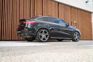 MERCEDES-BENZ GLE COUPÉ 43 AMG 4MATIC BLACK 9G-TRONIC l 367 PS