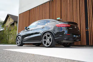MERCEDES-BENZ GLE COUPÉ 43 AMG 4MATIC BLACK 9G-TRONIC l 367 PS