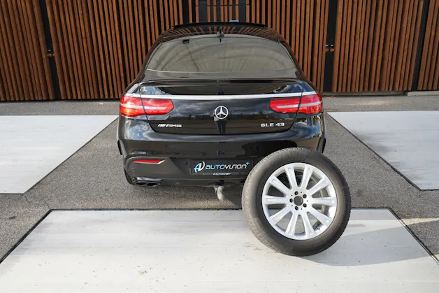 MERCEDES-BENZ GLE COUPÉ 43 AMG 4MATIC BLACK 9G-TRONIC l 367 PS