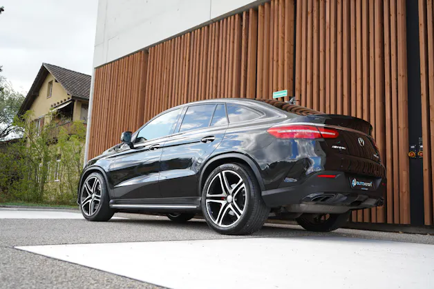 MERCEDES-BENZ GLE COUPÉ 43 AMG 4MATIC BLACK 9G-TRONIC l 367 PS