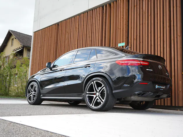 MERCEDES-BENZ GLE COUPÉ 43 AMG 4MATIC BLACK 9G-TRONIC l 367 PS
