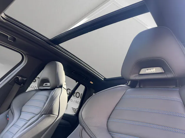 BMW X3 M40i Travel