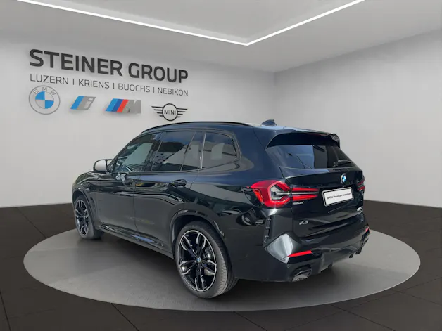 BMW X3 M40i Travel