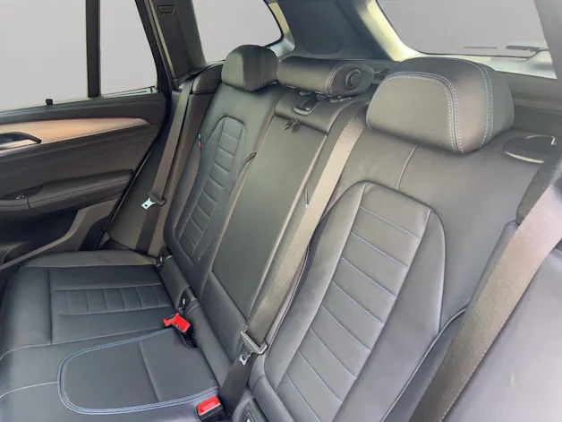 BMW X3 M40i Travel