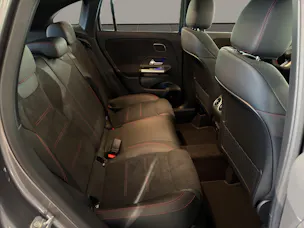 MERCEDES-BENZ GLA 220d 4Matic 8G-DCTSwiss Star