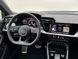 AUDI A3 Sportback 35 TFSI S line Attraction S-tronic