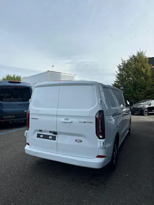 FORD Transit Custom Van 320 L2 2.0 EcoBl Limited/170CV/Aut.