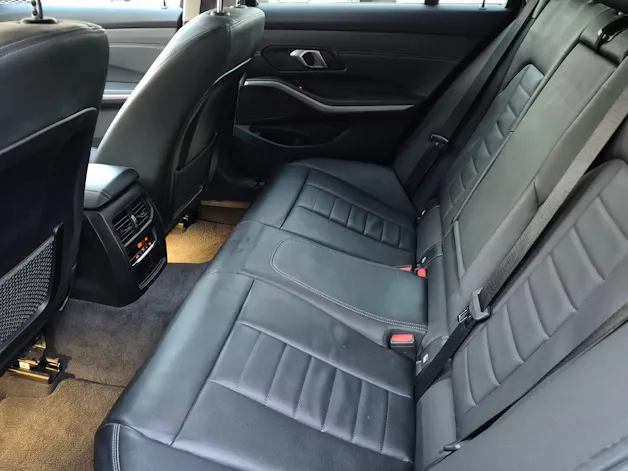 BMW 330e x DriveTouring Steptronic