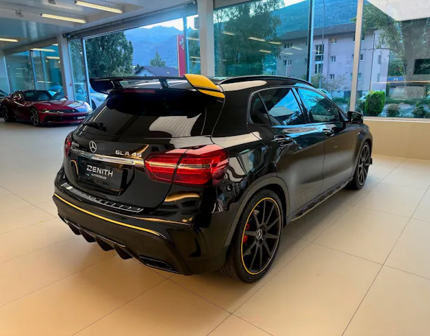 MERCEDES-BENZ GLA 45 AMG Yellow Night Edition 4Matic 7G-DCT