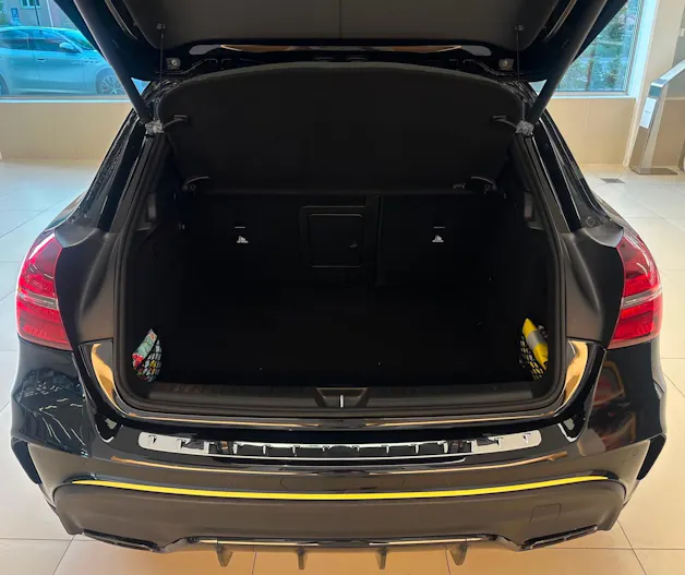 MERCEDES-BENZ GLA 45 AMG Yellow Night Edition 4Matic 7G-DCT