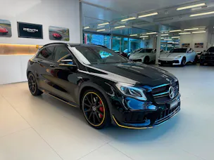 MERCEDES-BENZ GLA 45 AMG Yellow Night Edition 4Matic 7G-DCT