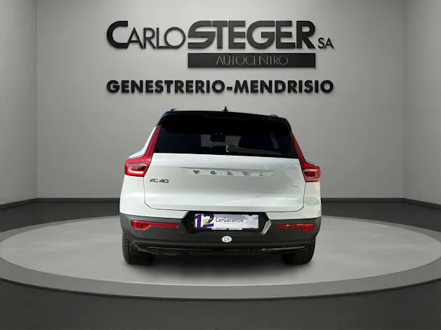 VOLVO XC40 P8 AWD Pure Electric R-Design