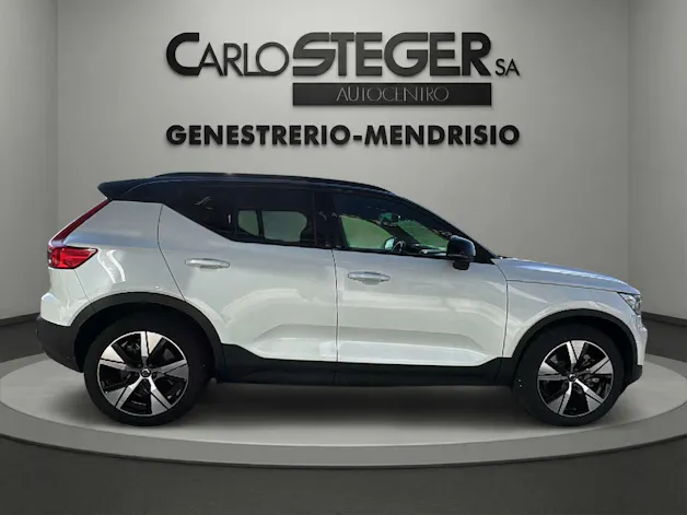 VOLVO XC40 P8 AWD Pure Electric R-Design