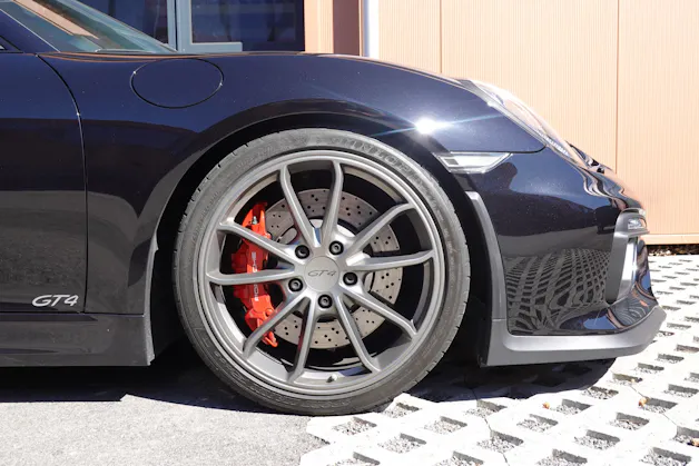 PORSCHE Cayman GT4 - "CH Auto * Porsche Approved 05.28 * Pack Clubsport * Pack Sport Chrono * Sièges 918 * Alcantara * Phares LED"