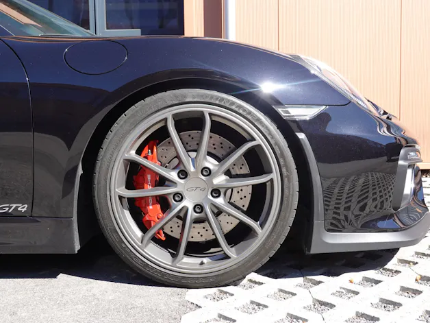 PORSCHE Cayman GT4 - "CH Auto * Porsche Approved 05.28 * Pack Clubsport * Pack Sport Chrono * Sièges 918 * Alcantara * Phares LED"