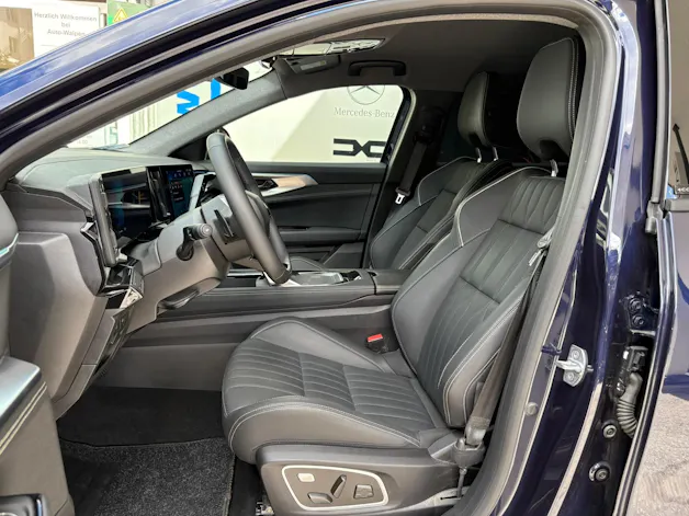 RENAULT Espace 1.2 E-Tech Iconic