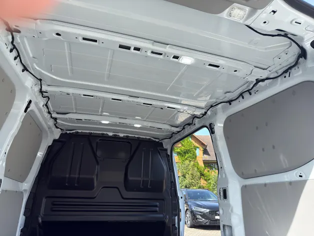 FORD Transit C Van 320 L1 2.5 Duratec 233 Trend PHEV