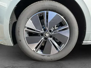 SKODA Enyaq 85x Dynamic 4x4