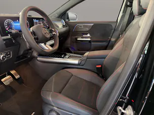 MERCEDES-BENZ GLA 220d 4Matic 8G-DCTSwiss Star