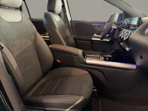 MERCEDES-BENZ GLA 220d 4Matic 8G-DCTSwiss Star