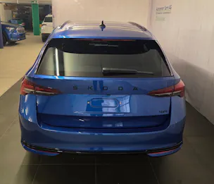 SKODA Octavia Combi 2.0 TSI DSG Dynamic 4x4