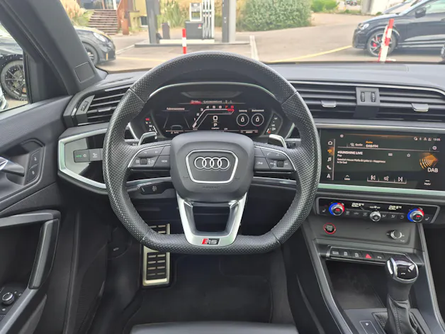 AUDI RS Q3 2.5 TFSI quattro S tronic