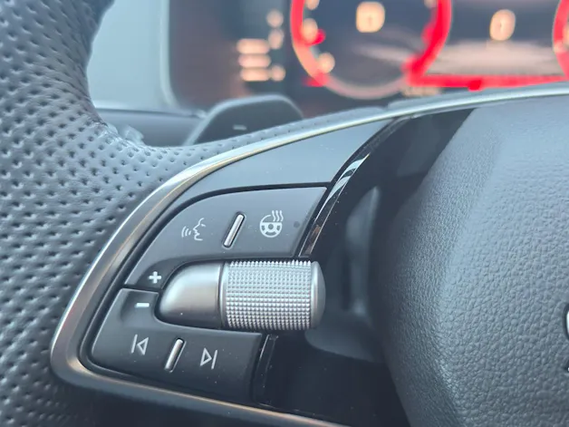 SKODA Karoq 2.0 TSI SportLine 4x4 DSG