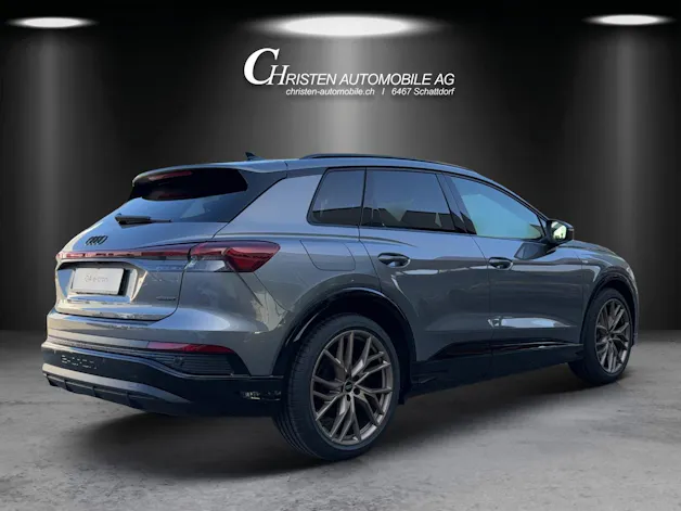 AUDI Q4 e-tron 50 quattro