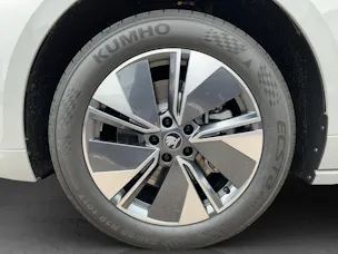 SKODA Enyaq 85x Dynamic 4x4