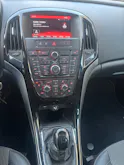 OPEL Astra 1.4i 16V Turbo Cosmo