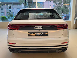 AUDI Q8 55 TFSI quattro tiptronic