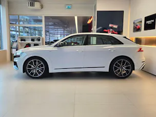 AUDI Q8 55 TFSI quattro tiptronic