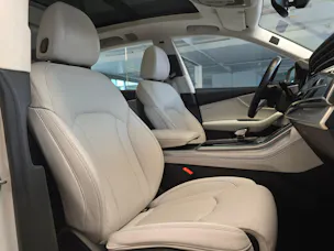 AUDI Q8 55 TFSI quattro tiptronic