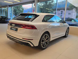 AUDI Q8 55 TFSI quattro tiptronic