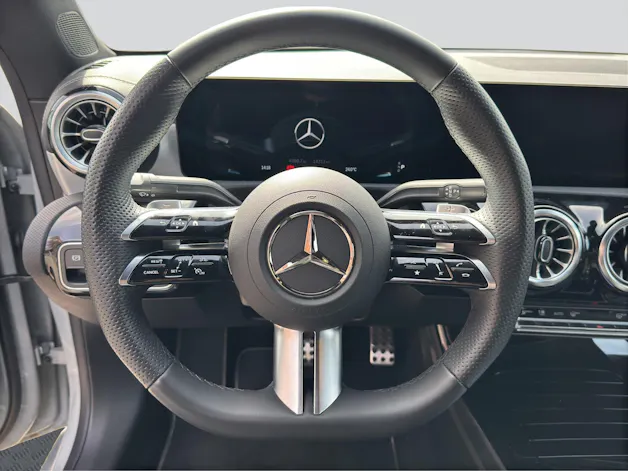 MERCEDES-BENZ CLA 200 d 8G-DCT AMG Edition Night