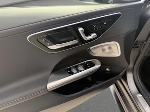 MERCEDES-BENZ C 220 d T 4 Matic Swiss Star