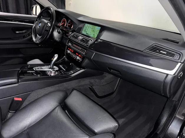 BMW 530d xDrive Steptronic | CH |