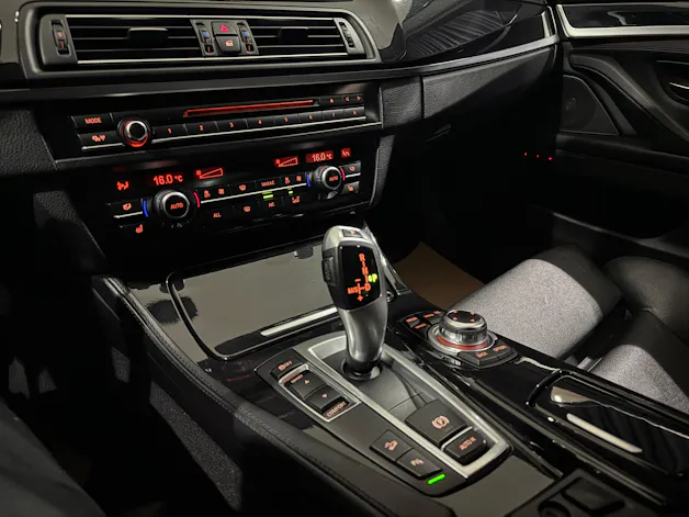 BMW 530d xDrive Steptronic | CH |