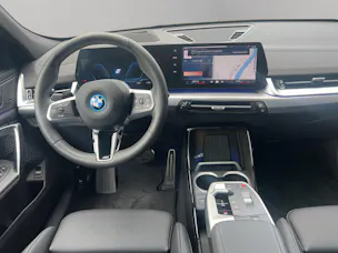 BMW iX2 xDrive 30 M Sport Pro