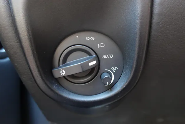 ASTON MARTIN V8 Vantage 4.7 S SP10 - "CH Véhicule * Full Entretien Aston * intérieur cuir noir * Phares xenon * Son Bang&Olufsen"