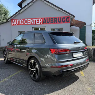 AUDI Q7 50 TDI quattro S Line tiptronic *CH-FAHRZEUG - 4 JAHRE GARANTIE - GRATIS SERVICE - 7 SITZE*