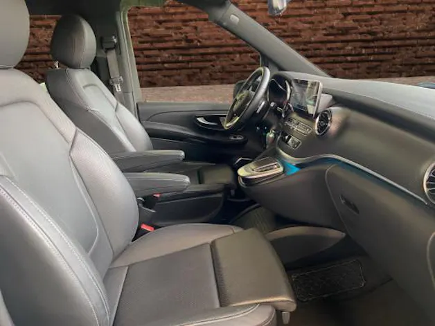 MERCEDES-BENZ V 300 d SwissEdition L 4M